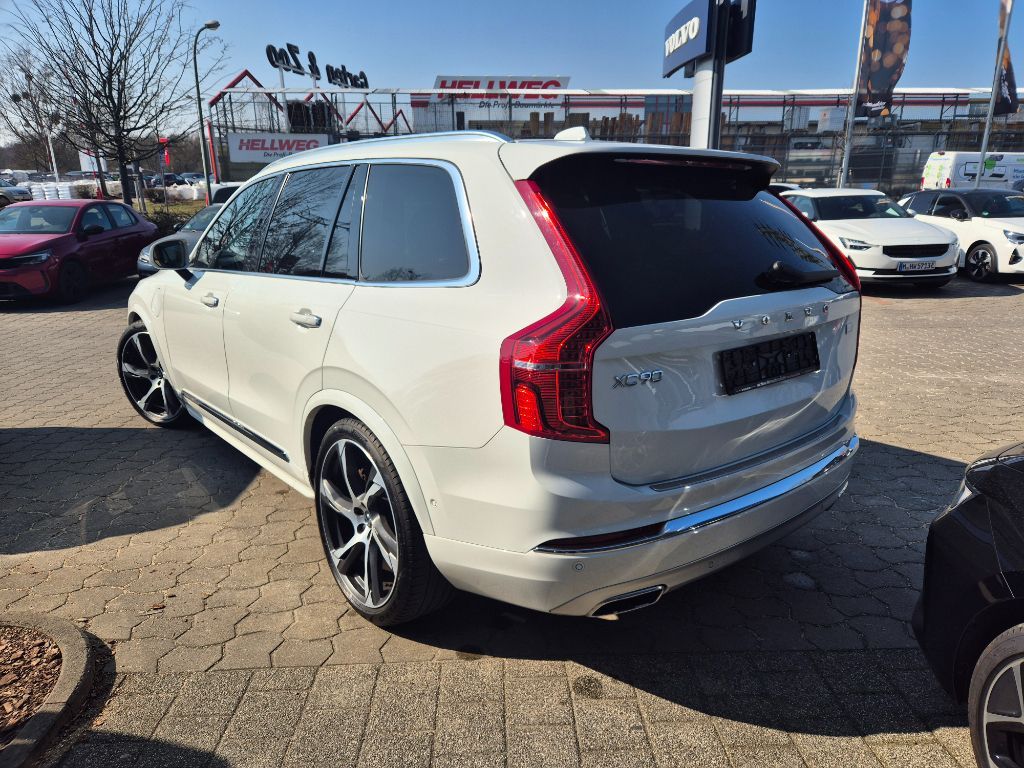 Fahrzeugabbildung Volvo XC90 Rech. T8 AWD Inscription+Luft+22Zoll+Akusti