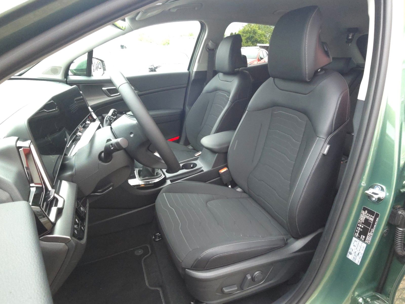 Fahrzeugabbildung Kia Sportage 1.6 T 48V Vision LED NAVI Kamera