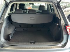 VW Tiguan Allspace Allspace IQ.DRIVE - Thumbnail 28