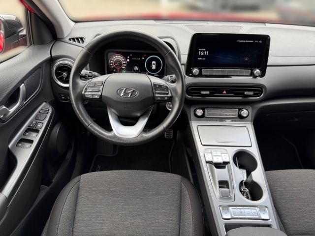 Fahrzeugabbildung Hyundai KONA Trend Elektro 2WD +KLIMA+DAB+NAVI+CARPLAY+U