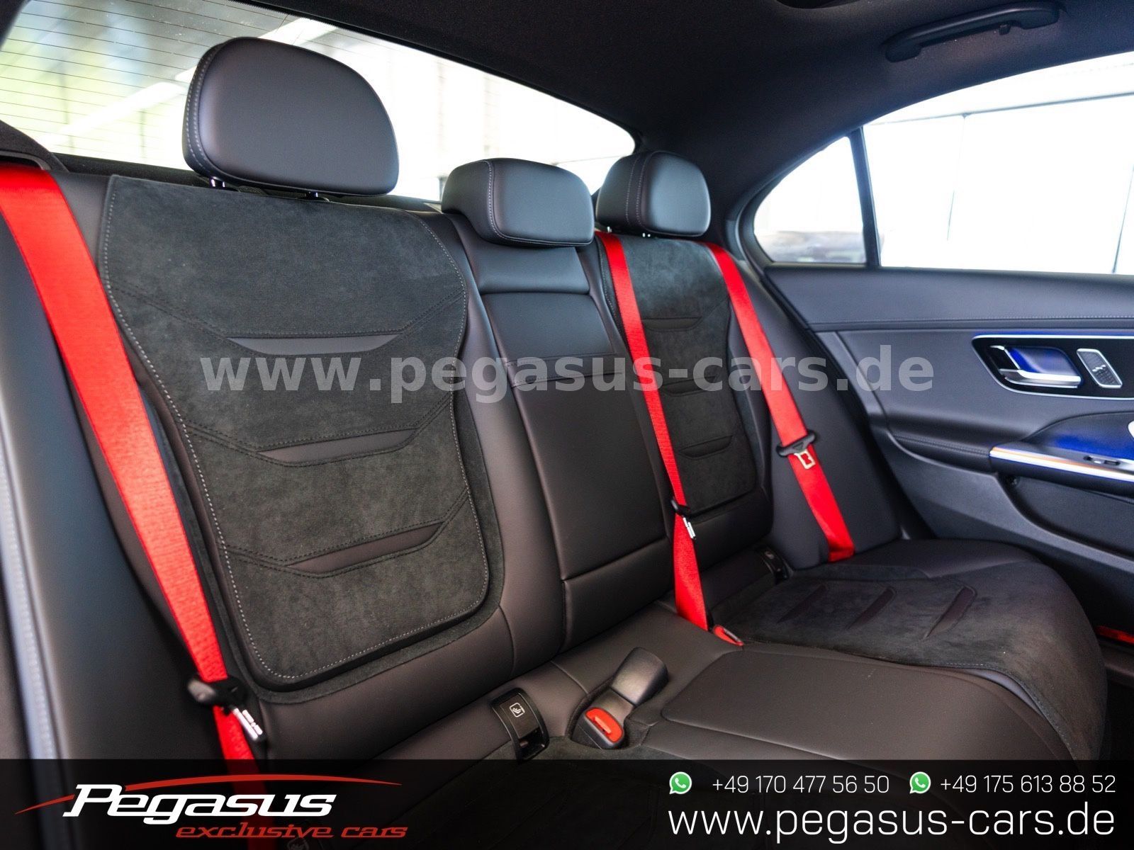 MERCEDES-BENZ C 63 AMG - 34