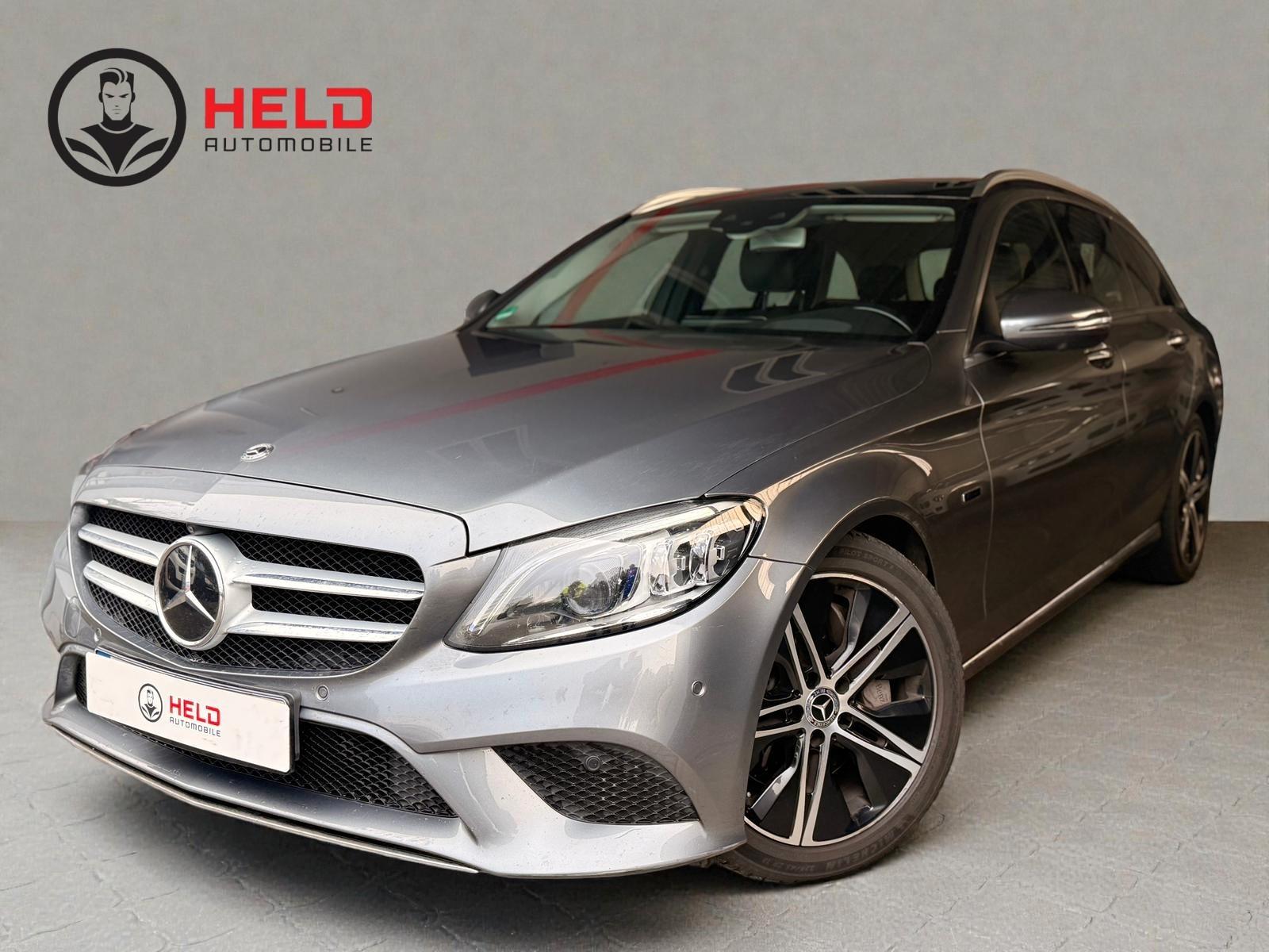 Mercedes-Benz C 300 C T-Modell *PANO*2.HAND*AHK*