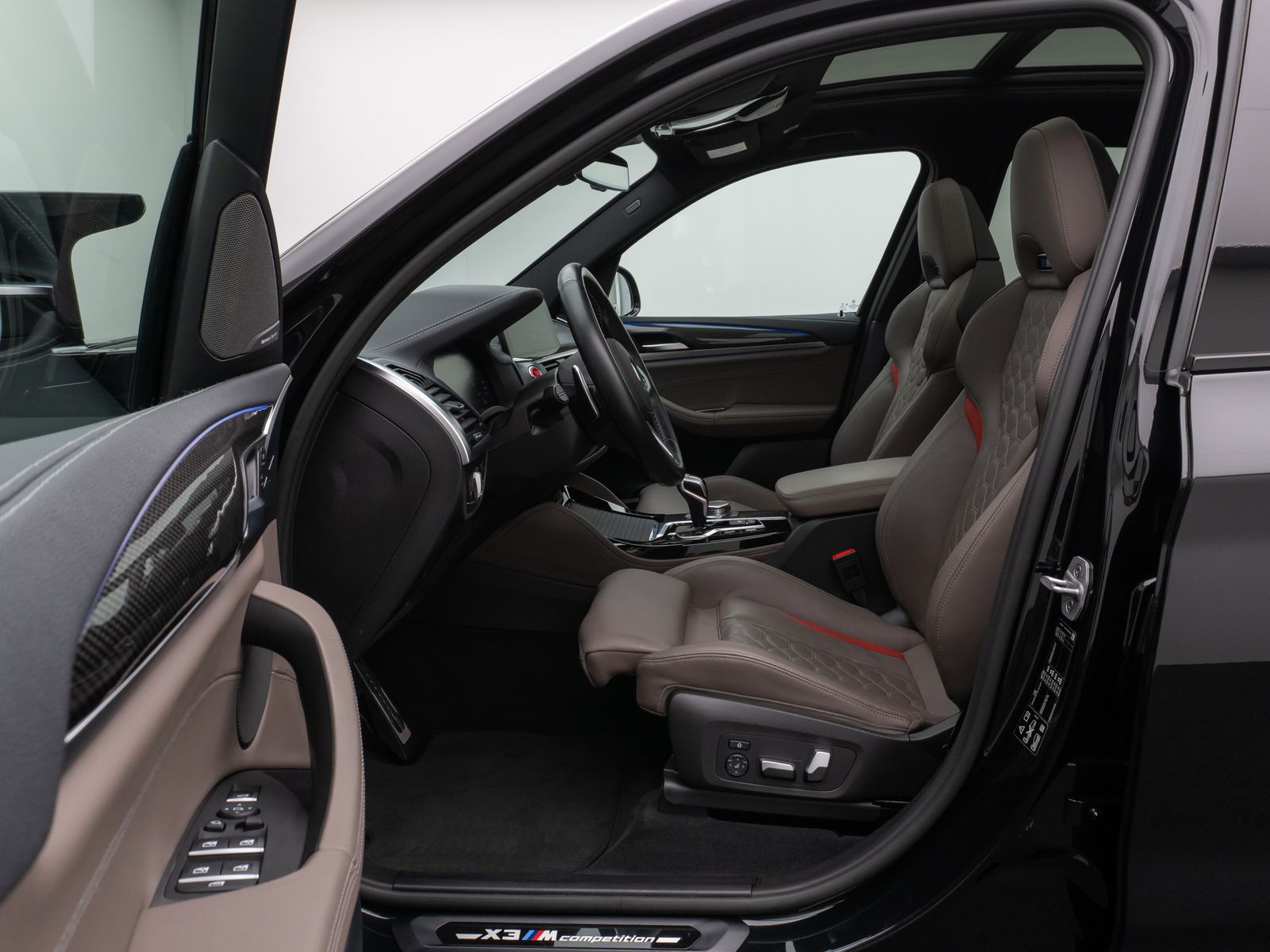 Fahrzeugabbildung BMW X3 M Competition Panorama HUD DAB H/K AHK 21Zoll