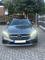 Mercedes-Benz C 300 de T Autom. - AMG line|Massage|Leder - Hybrid (Diesel/Elektro): Grau, Panorama-Dach