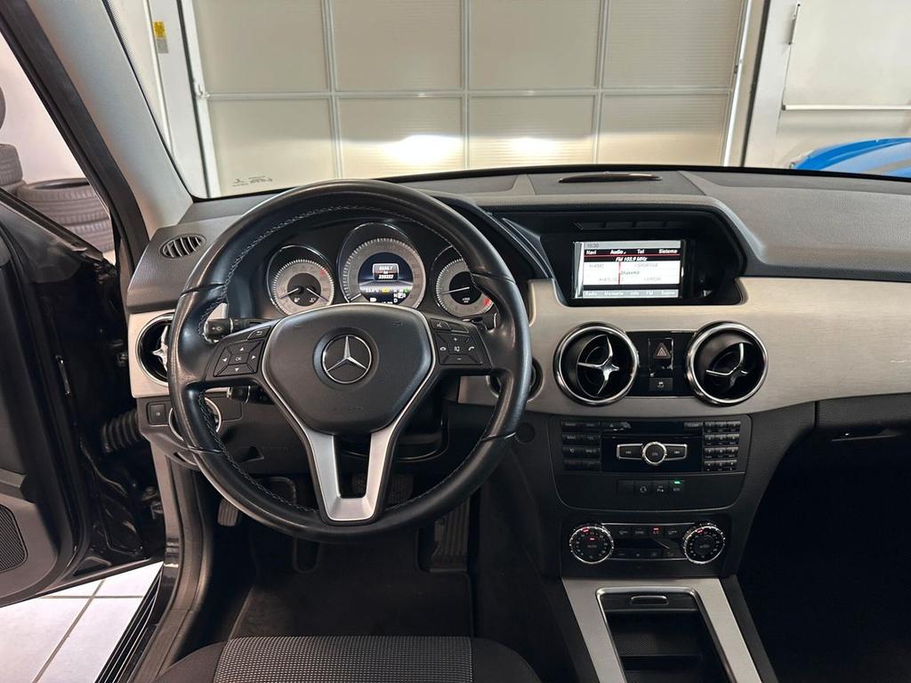 Mercedes-Benz GLK 220