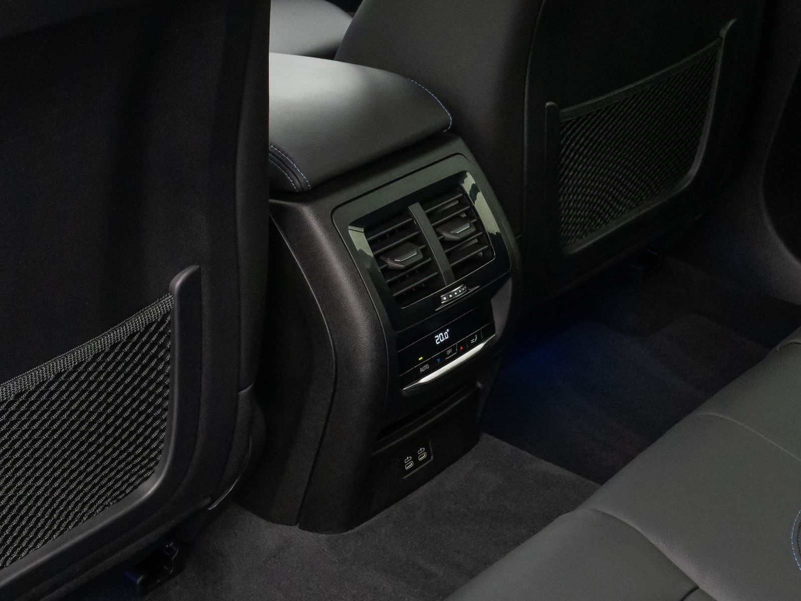 Fahrzeugabbildung BMW X3 xD30d M Sport Kamera DAB HiFi Lenkrhzg 20Zoll
