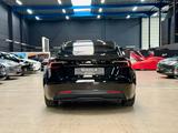 Tesla HIGHLAND - TINTED WINDOWS - RWD - Tesla Gebrauchtwagen von 2024