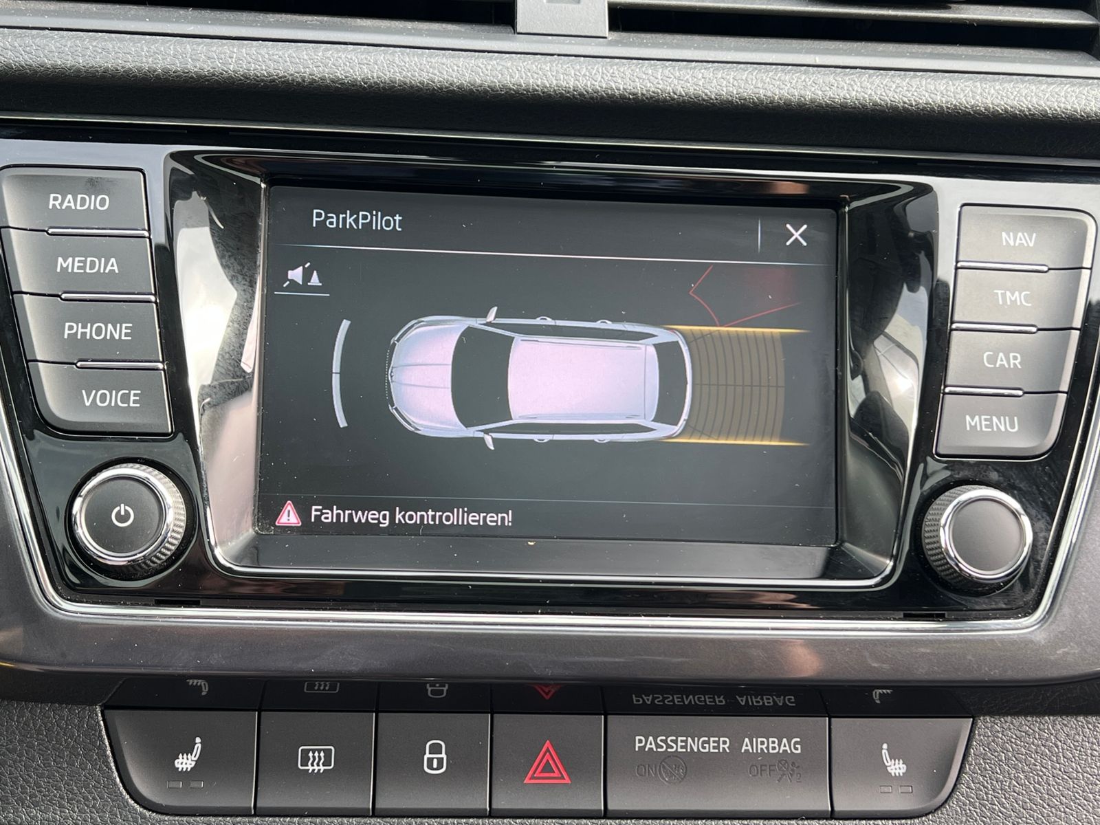Fahrzeugabbildung SKODA Fabia Combi Clever Best of 1.0 TSI *Bi-LED, Pano