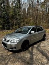 Toyota Corolla 1.6 VVT-I 111ps - Toyota Corolla: 11
