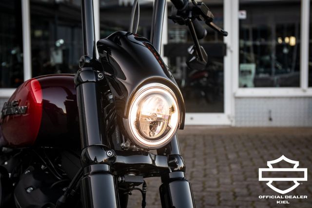 Fahrzeugabbildung Harley-Davidson FXBB Street Bob 107 Softail - JEKILL&HYDE UMBAU