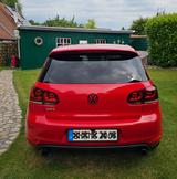 Volkswagen Golf 2.0 TSI DSG GTI adidas GTI - Volkswagen Golf: GTI Adidas