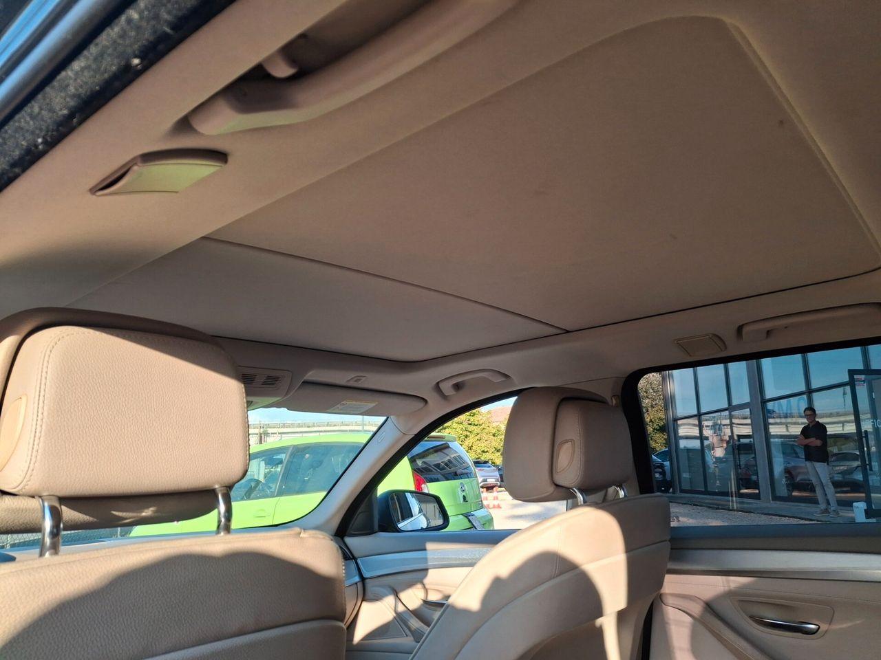 BMW 525 2011 — photo 9