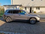 Mercedes-Benz EQB 250 - - Mercedes-Benz EQB von privat