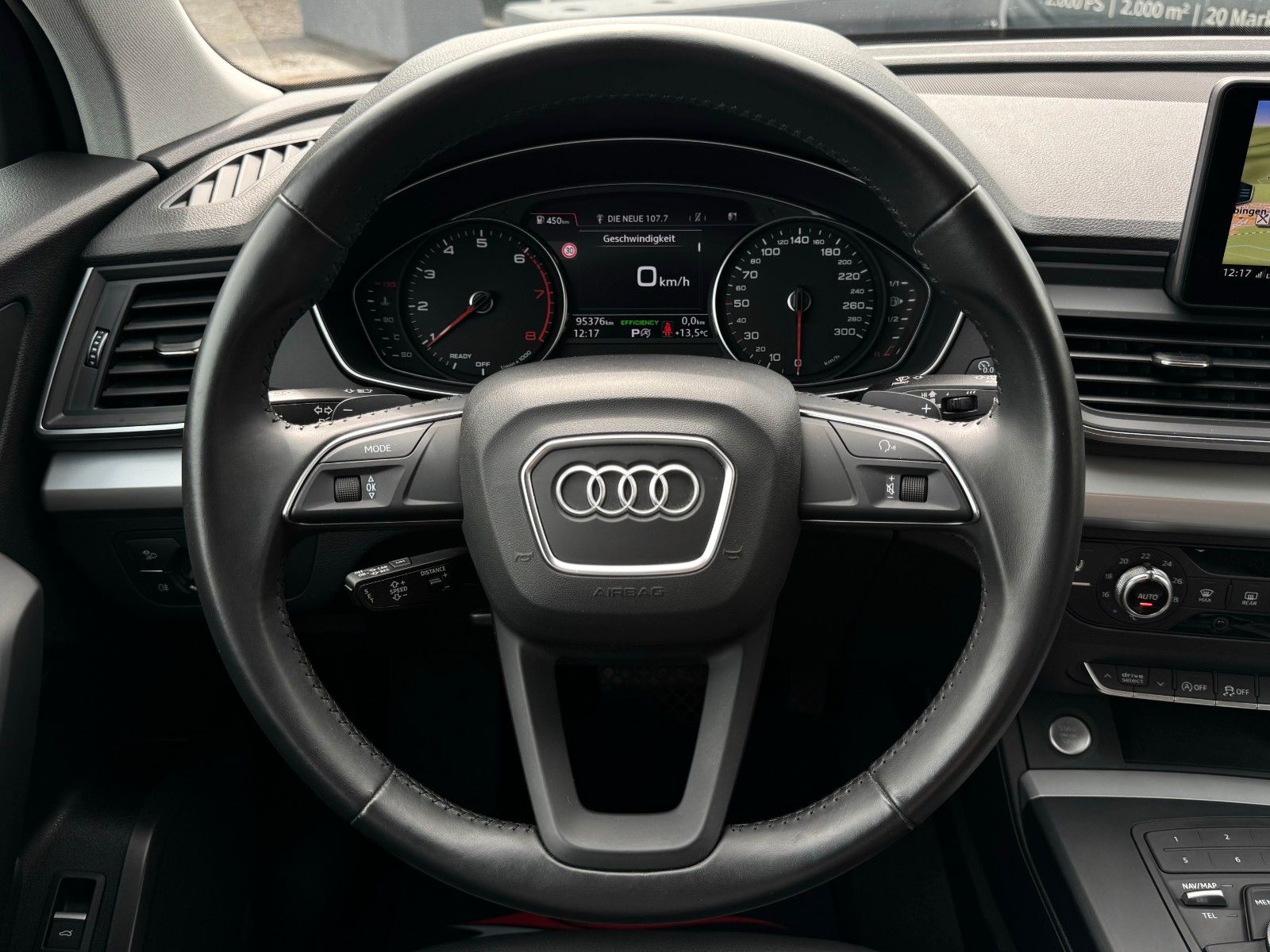 Fahrzeugabbildung Audi Q5 2.0 TFSI quattro basis Leder Kamera SHZ ACC