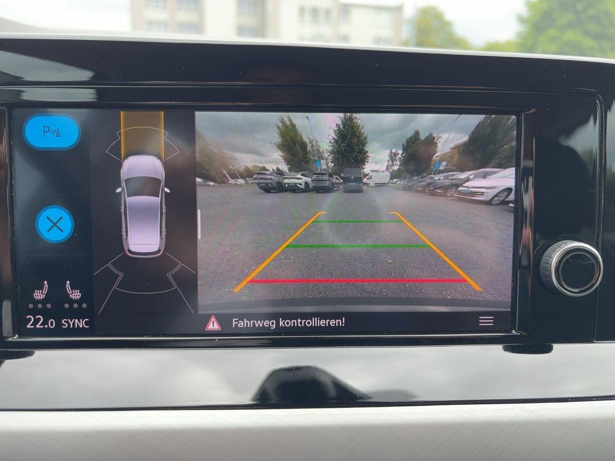 Volkswagen Golf VIII Life 2.0 TDI LED KAM APP SIDE ACC, миниатюра 16
