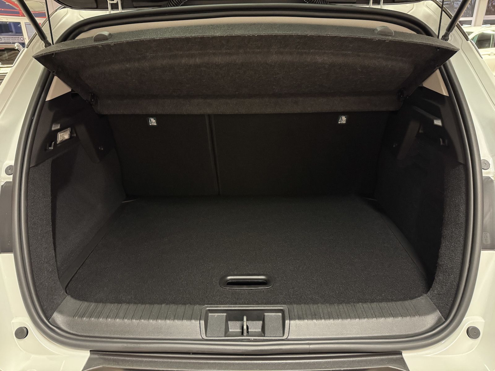 Fahrzeugabbildung Renault Captur Edition One/LED/BOSE/Leder/DAB/Navi/ACC