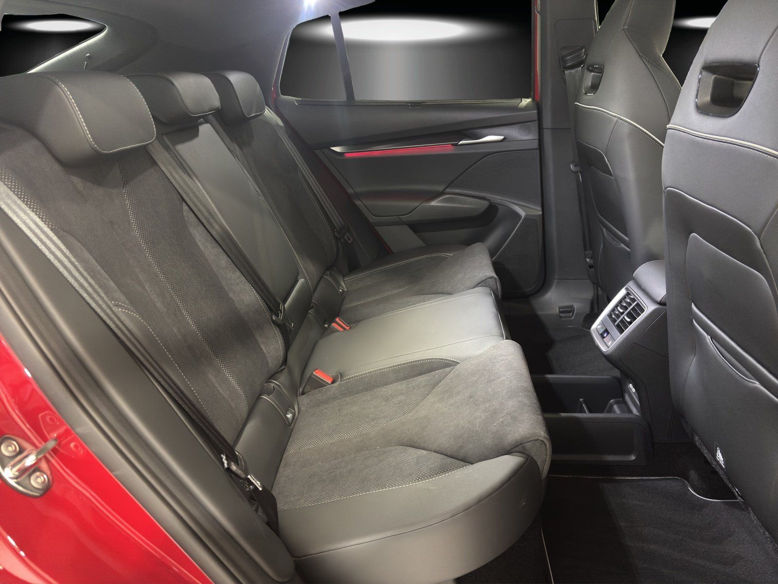 Fahrzeugabbildung SKODA Enyaq Coupe 85 Sportline