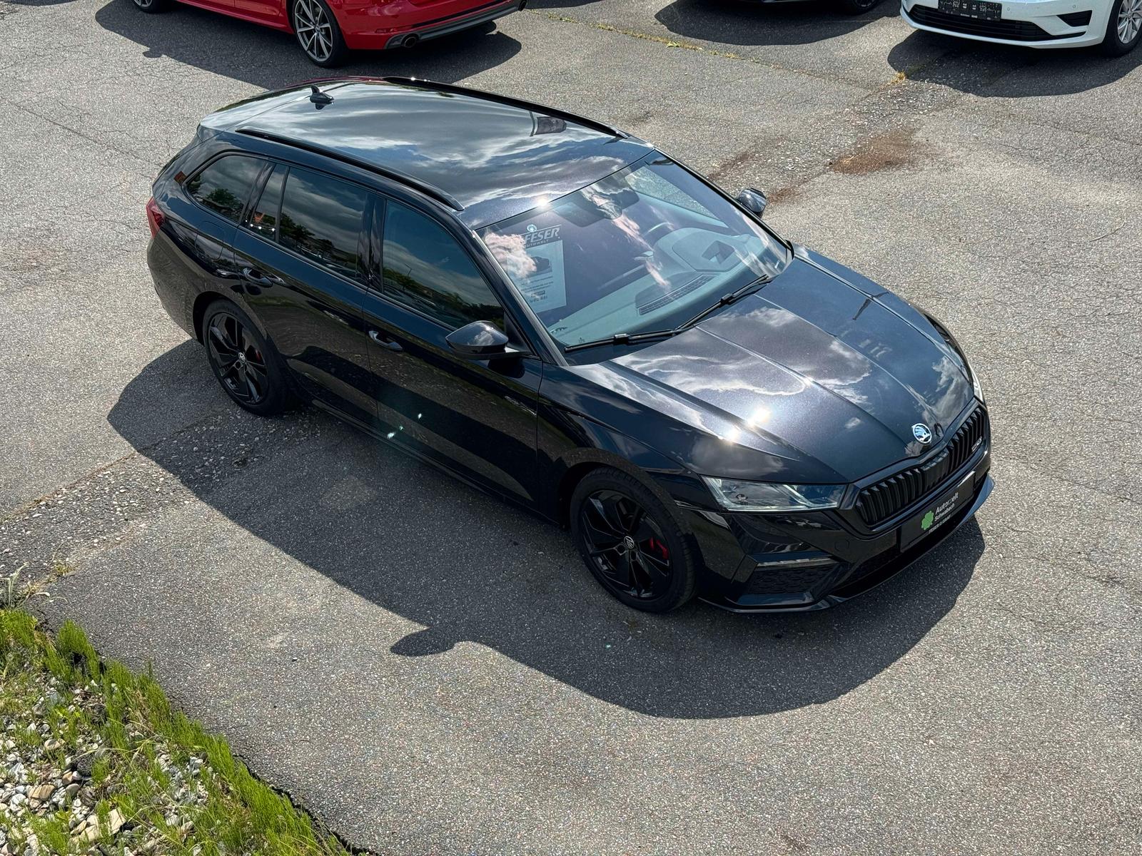 Skoda Octavia Combi RS 2.0 TSI ACC LED CANTON HUD