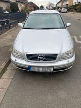 Opel Omega 2.5 DTI 2 Hand - Opel Omega mit Diesel-Antrieb: 2.5