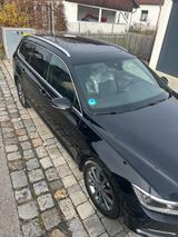 Volkswagen Passat Variant 2.0 TDI SCR 176kW DSG 4MOT Hi... - VW Passat Variant Gebrauchtwagen in München
