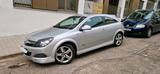Opel Astra GTC OPC Line 2. Hand HU 11/26 - Opel Astra aus 2011: Gtc