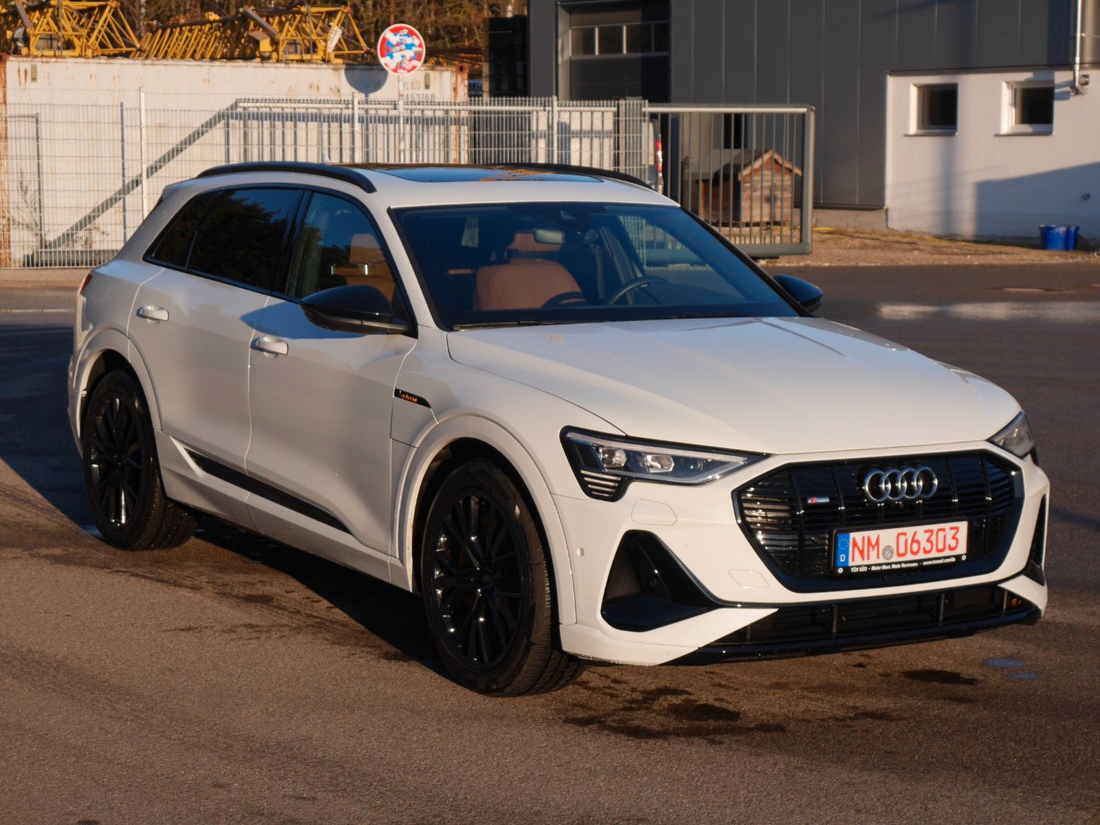 Audi e-tron 55 quattro LED PANO LEDER B&O S-Line foto 2
