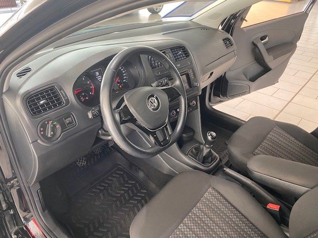 Fahrzeugabbildung Volkswagen Polo V 1.0 TSI TRENDLINE KLIMA/SHZ/NEBEL/AHK