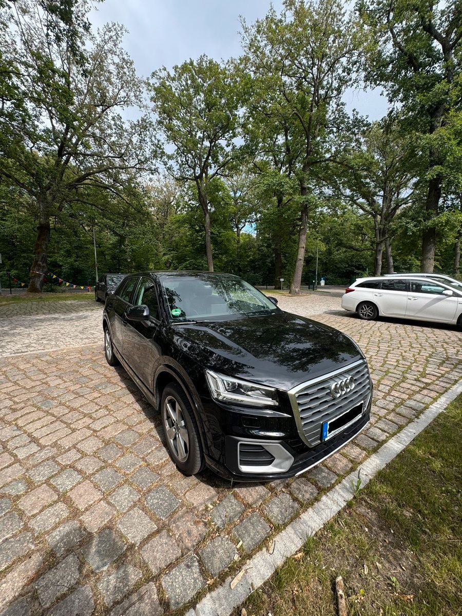 AUDI Audi Q2 1.6 gepflegt