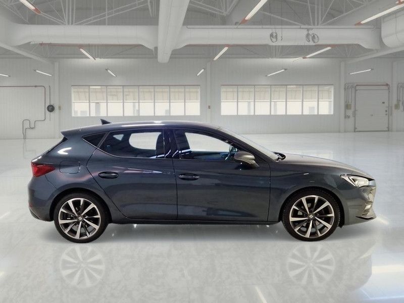 Seat SEAT LEON 1.5 ETSI 110 KW FR DSG 5 PORTE BERLINA imagem 3
