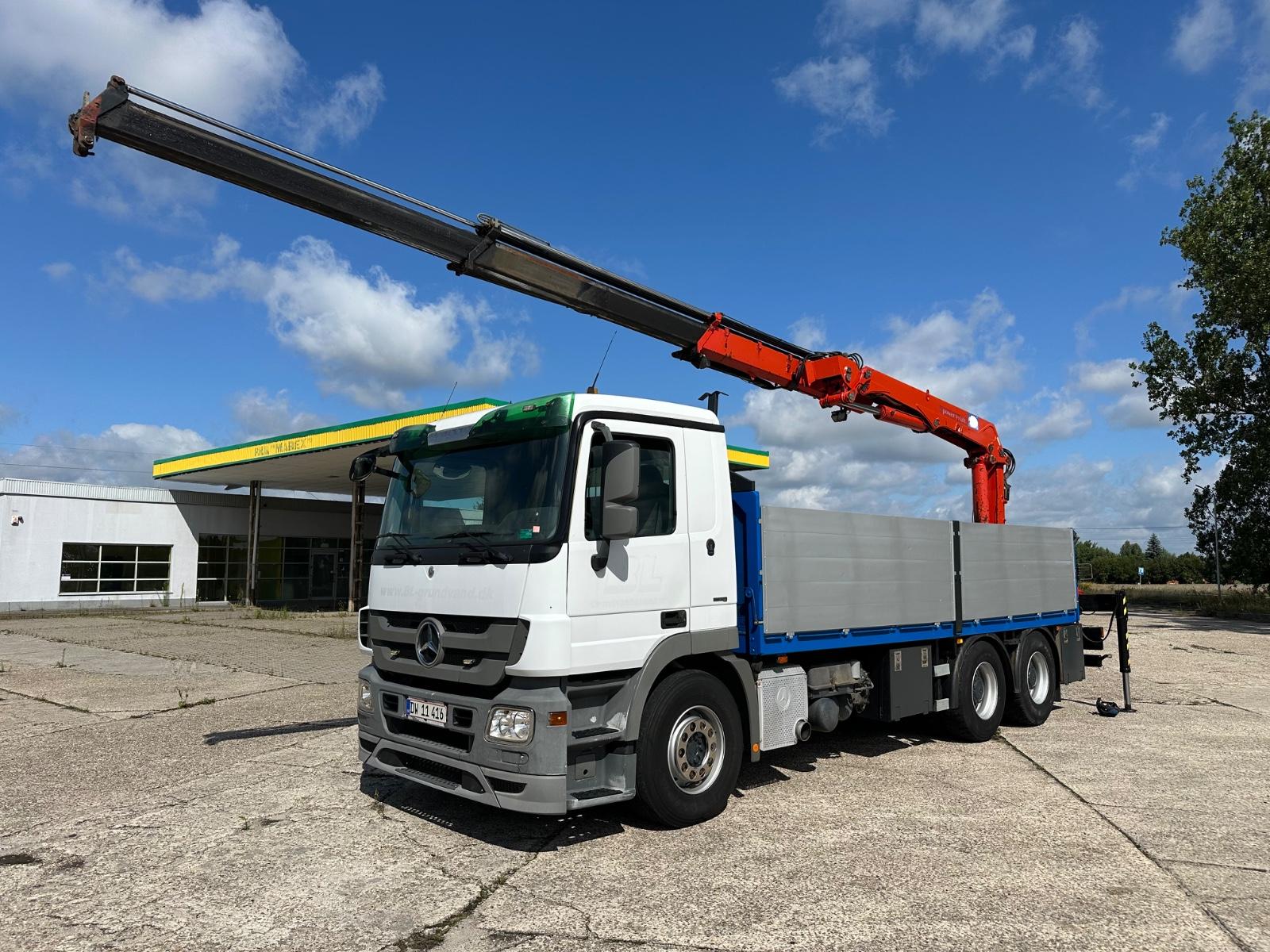 Mercedes-Benz ACTROS 26.41  6X4  HMF 2000 L2