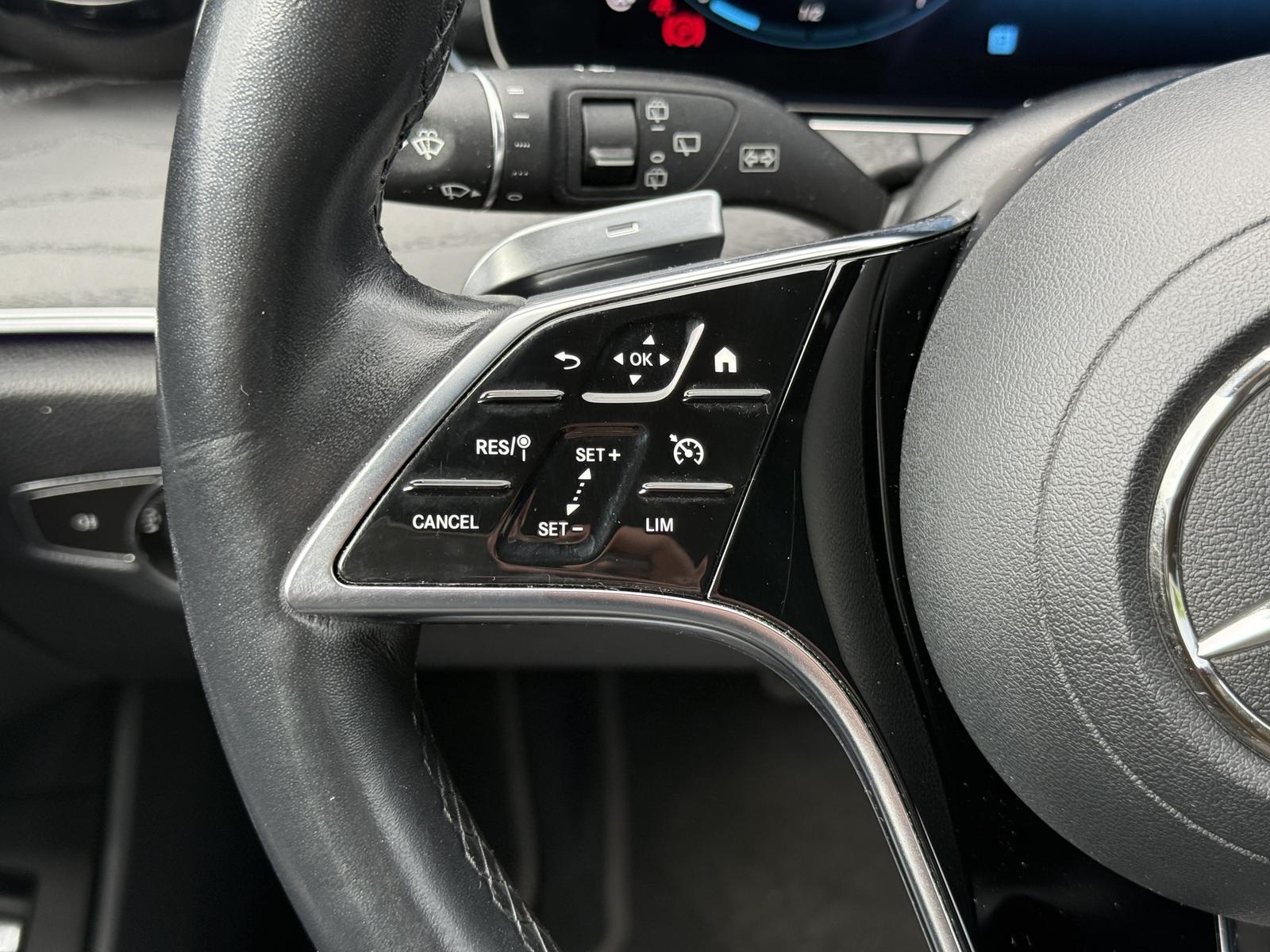 Mercedes-Benz E 200 d,T-M Avantgarde,T-Leder,R-Kam,Ambiente