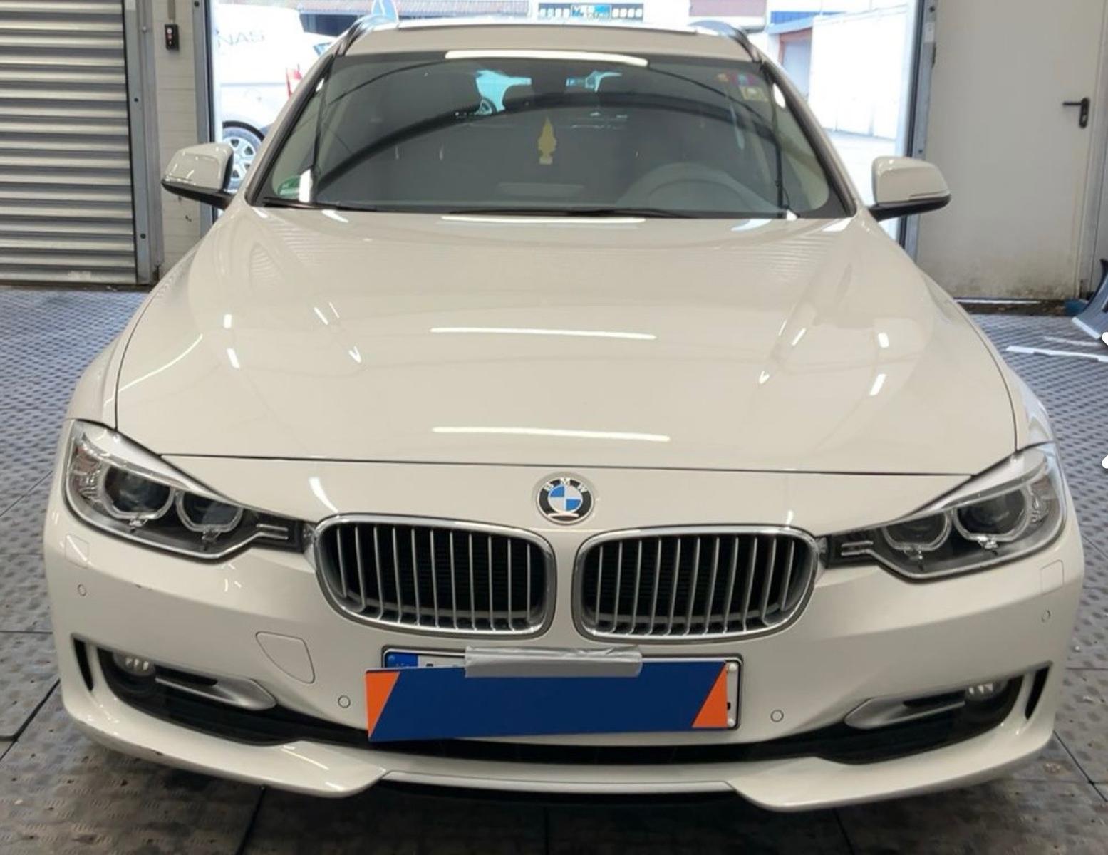 BMW 318 3 Touring  LEDER-TEMPO-PDC-PANO-LED