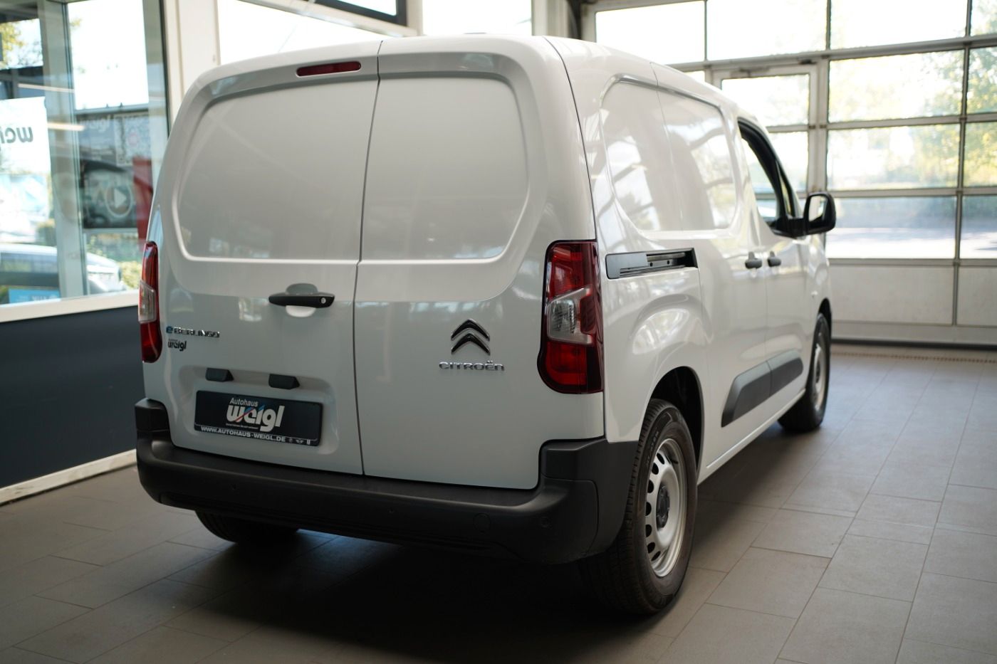 Fahrzeugabbildung Citroën Berlingo L1+ Elektro 100 99,6 % State of Health