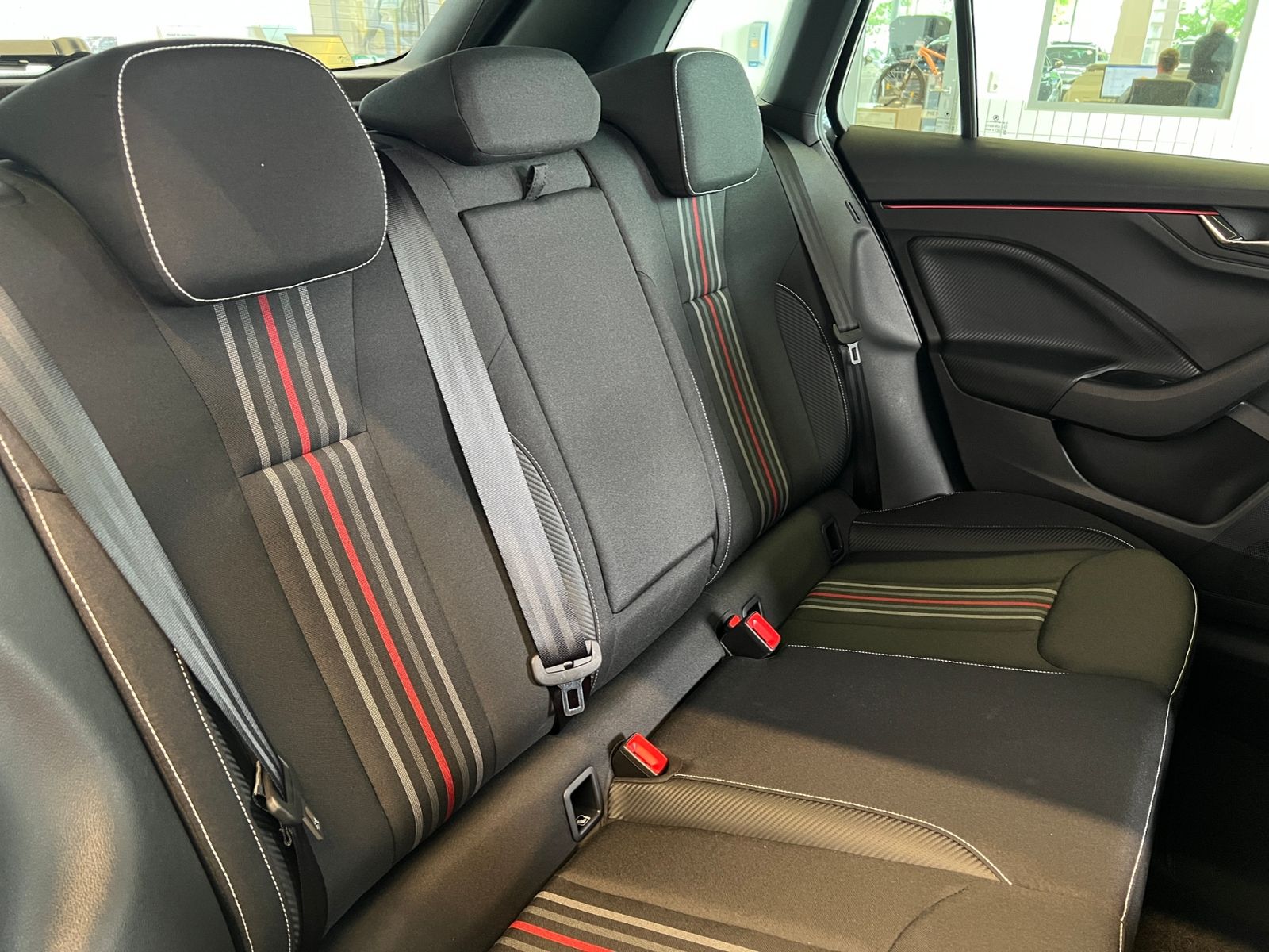 Fahrzeugabbildung SKODA Kamiq Monte Carlo 1.0 TSI DSG *AHK, Matrix-LED*
