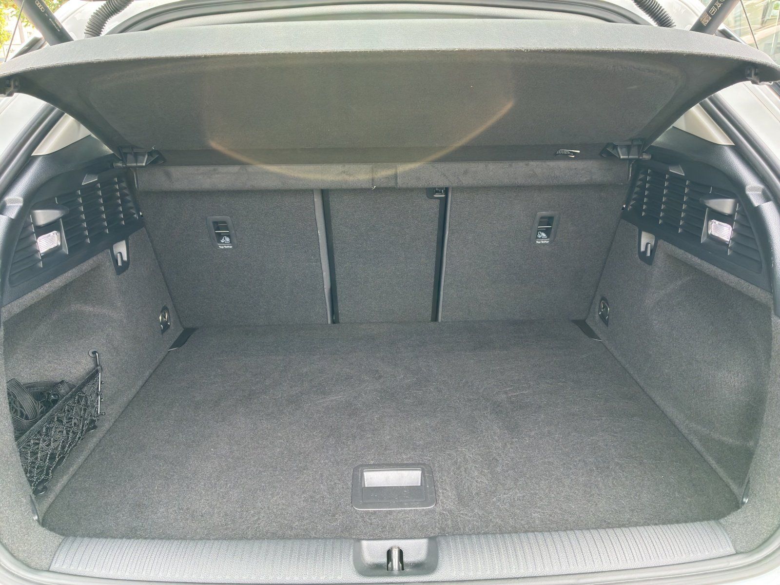 Fahrzeugabbildung Audi Q2 35 1.5 TFSI advanced Kamera,LED,Matrix,Navi