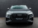 Audi Q8 50 TDI S LINE DAYTONA MEGA OPTIK - graue Audi Q8