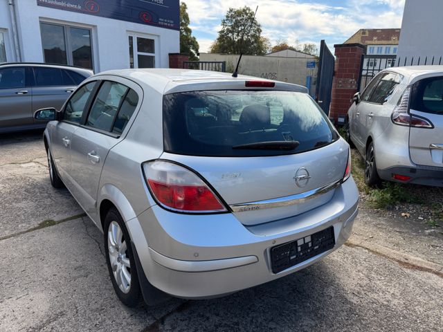 Astra 1.8, Automatik, Zahnriemen & TÜV Neu Bild 4