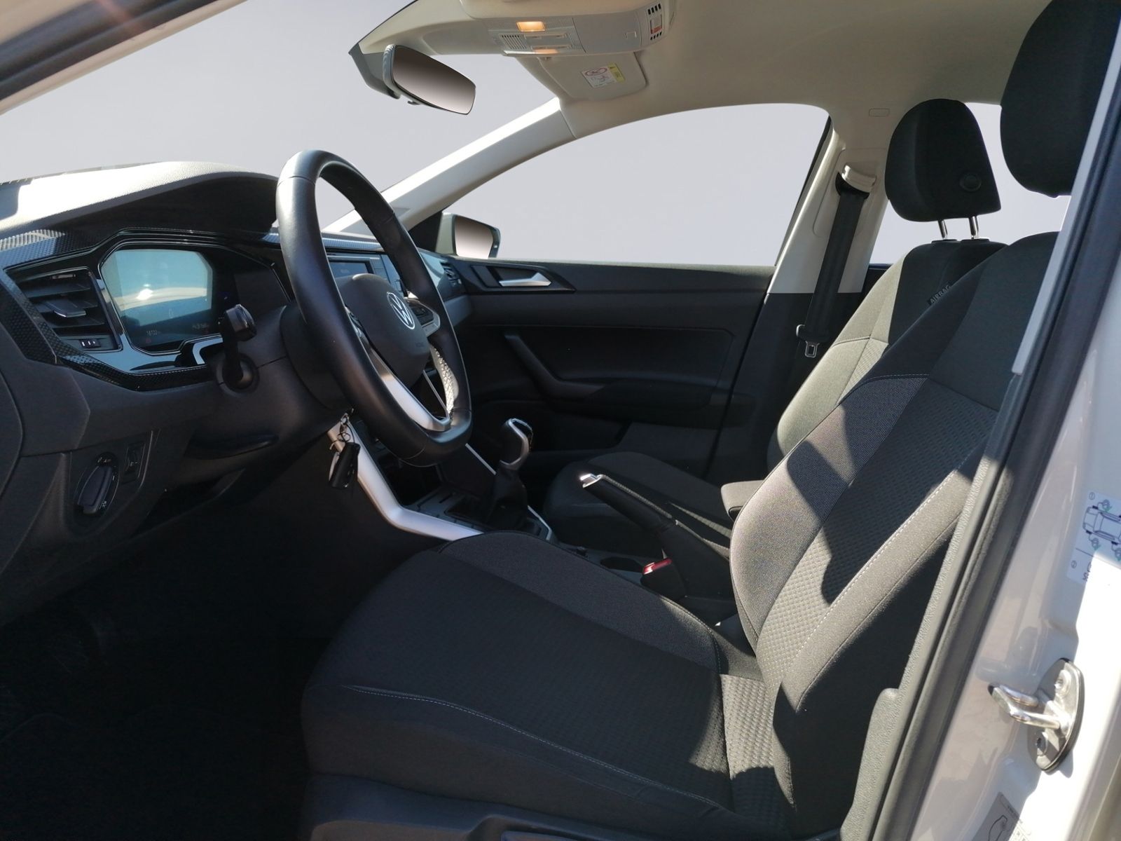 Polo 1.0 LED+SHZ+APP+PDC+LANE-ASSIST