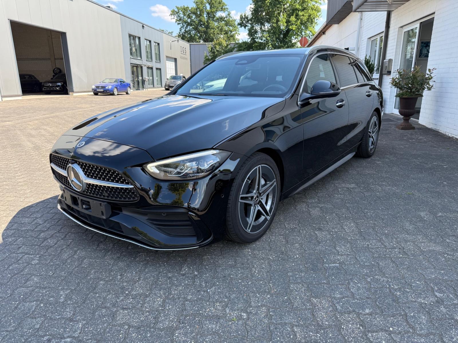 Mercedes-Benz C 220 d T AMG Line Navi  LED Kamera  AHK Keyless