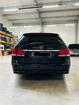Mercedes-Benz E 63 AMG E 63 T AMG S 4MATIC AMG S - Mercedes-Benz E 63 AMG: Kombi