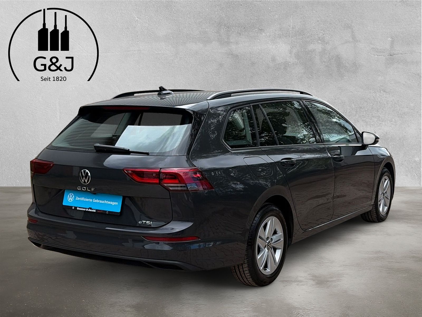 Fahrzeugabbildung Volkswagen Golf Variant 1.5 eTSI Life Kamera AppConnect SHZ