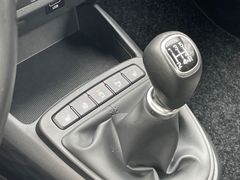 Fahrzeugabbildung Hyundai i10 1.0 Trend *Lenkrdhzg*Sitzhzg*Spurhalte*PDC*