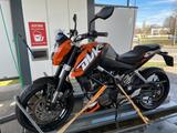 KTM 125 Duke Top Zustand - viele Neuteile - KTM 125