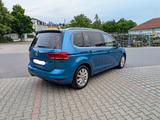 Volkswagen Touran TDI 140kW DSG Highline Standhzg. VOLL - Volkswagen Touran: 140 Dsg