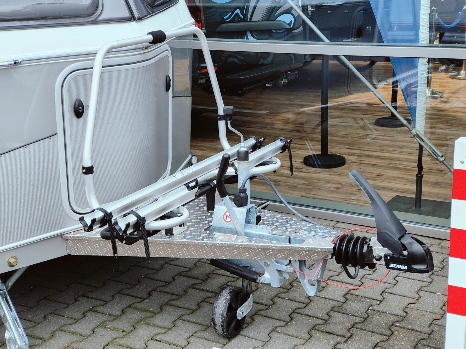 Fahrzeugabbildung HYMER / ERIBA / HYMERCAR Touring 550 Urban - SIE SPAREN 3.704€ !!! -