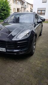 Porsche Macan GTS, Chrono, Anhängerkupplung - Porsche Gebrauchtwagen in Stuttgart