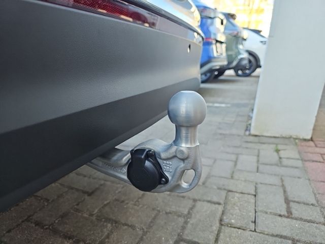 Fahrzeugabbildung Volkswagen Tiguan 2.0 TDI DSG Elegance STDHZ NAVI AHK KESSY