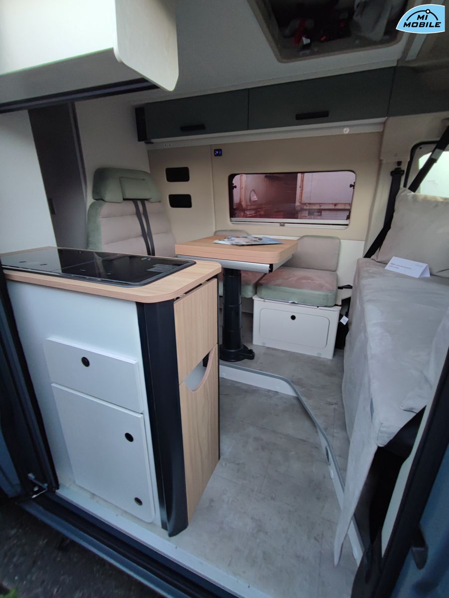 Fahrzeugabbildung Karmann Davis 595 TS *SCHAUSONNTAG 11-16UHR*