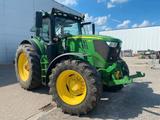 John Deere 6215R - John Deere 6215R