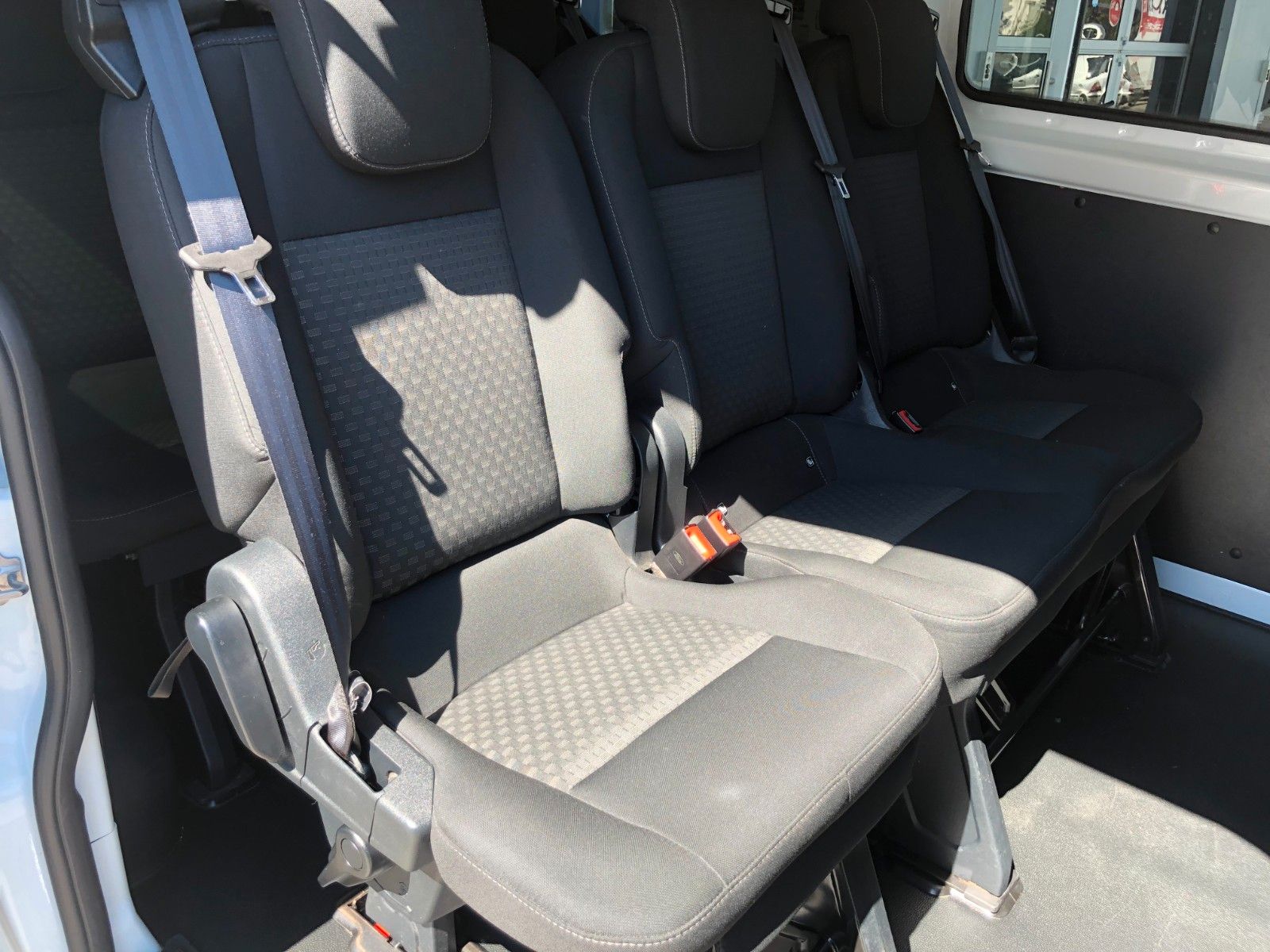 Fahrzeugabbildung Ford Transit/Tourneo Custom Kombi 320L1 Trend 9Sitzer